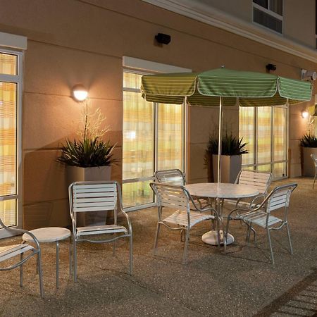 Fairfield Inn & Suites לואיסבורג מסעדה תמונה